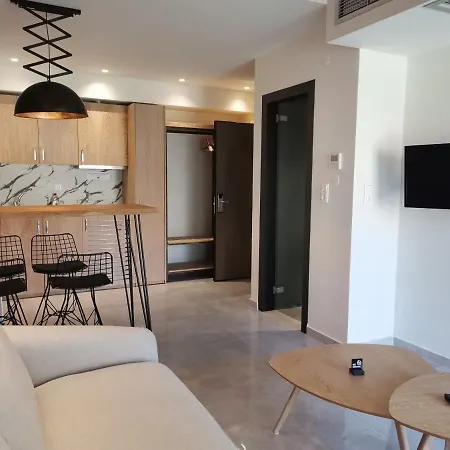Thetis Boutique נאוס מרמרס