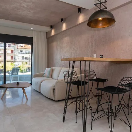 Thetis Boutique דירה